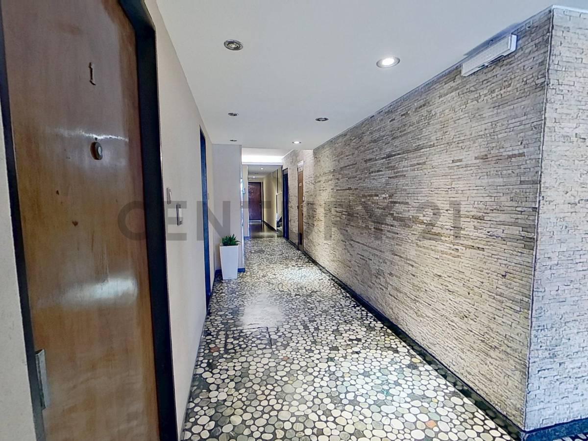 Foto de VENTA DEPARTAMENTO 2 AMBIENTES CONTRAFRENTE LUMINOSO Y VISTA ABIERTA, imagen 4