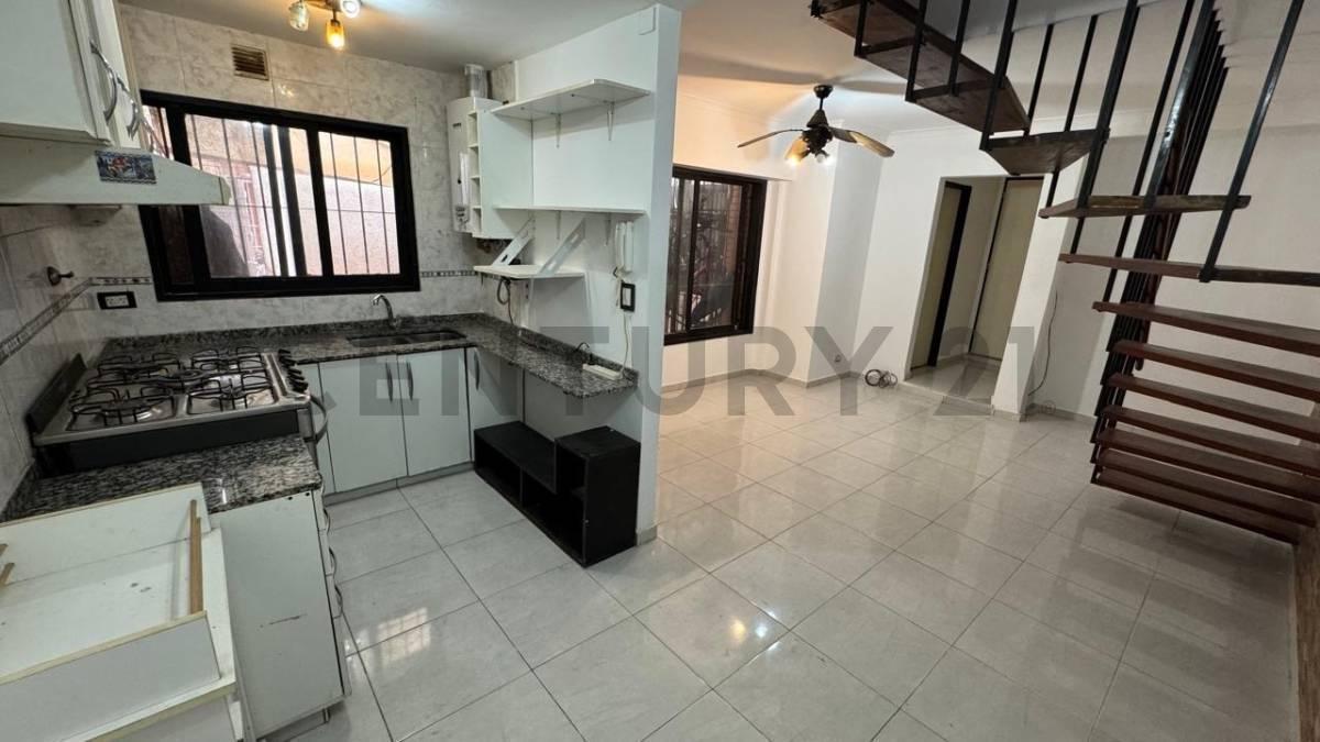 Foto de PH APTO CREDITO - 4 ambientes con terraza y patio, imagen 1