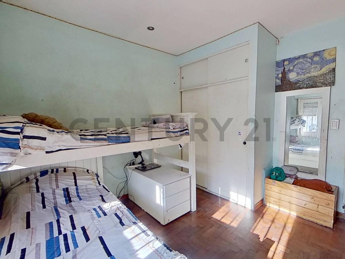 Foto de Casa en venta en Parque Avellaneda con jardin, quincho y terraza, imagen 4