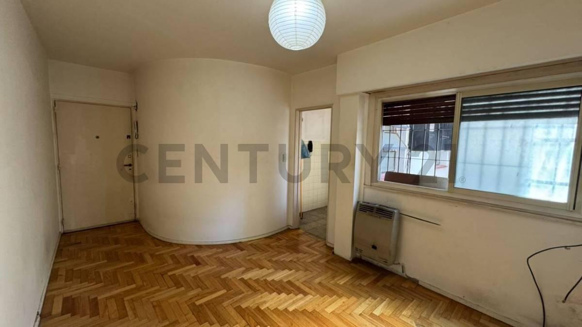 Foto de VENTA 2 AMBIENTES EN BALVANERA | Ideal Inversión o Vivienda, imagen 2
