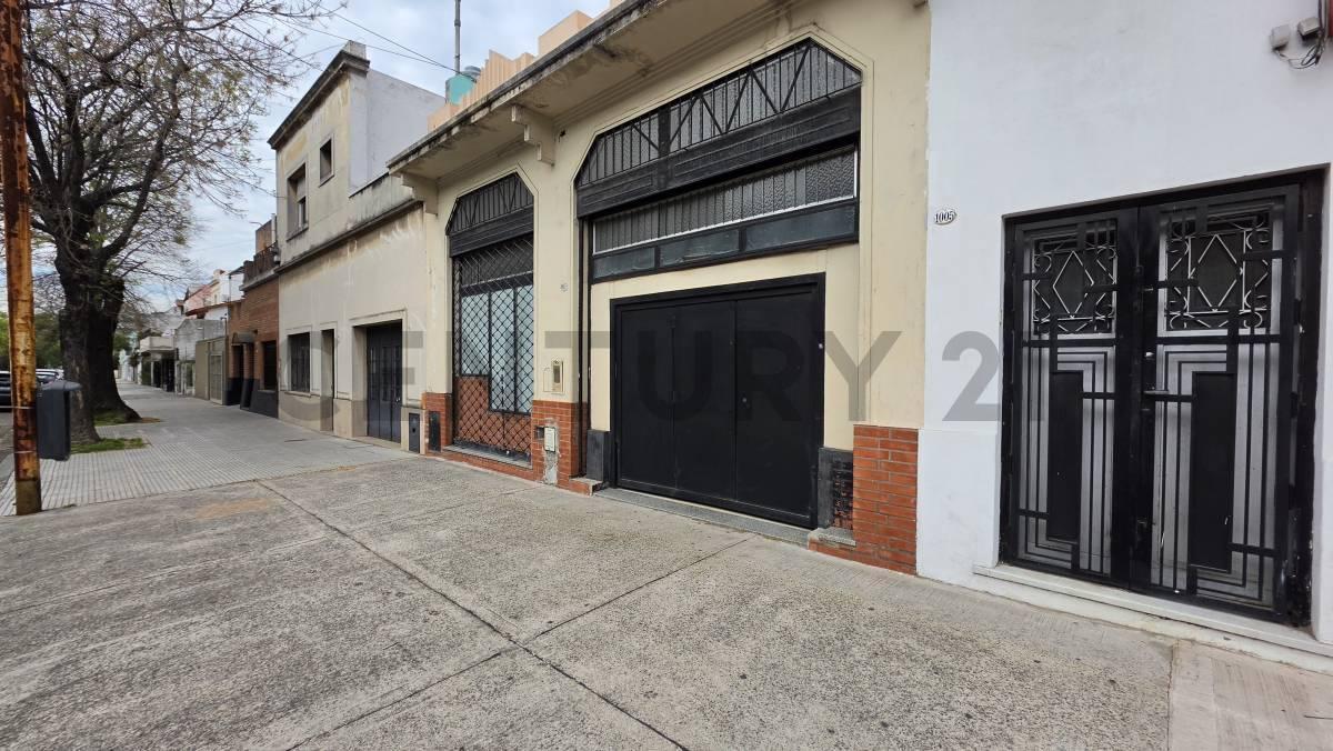 Foto de Local comercial en Flores — a metros de Av. Eva Perón, imagen 2