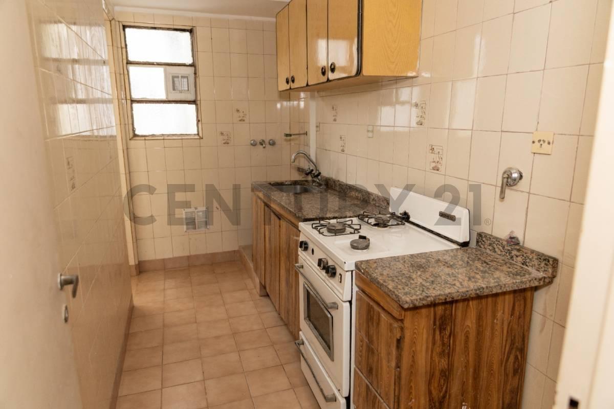 Foto de Venta Dto de 3 Amb en el Centro de Avellaneda A 15 m del obelisco.AC, imagen 4