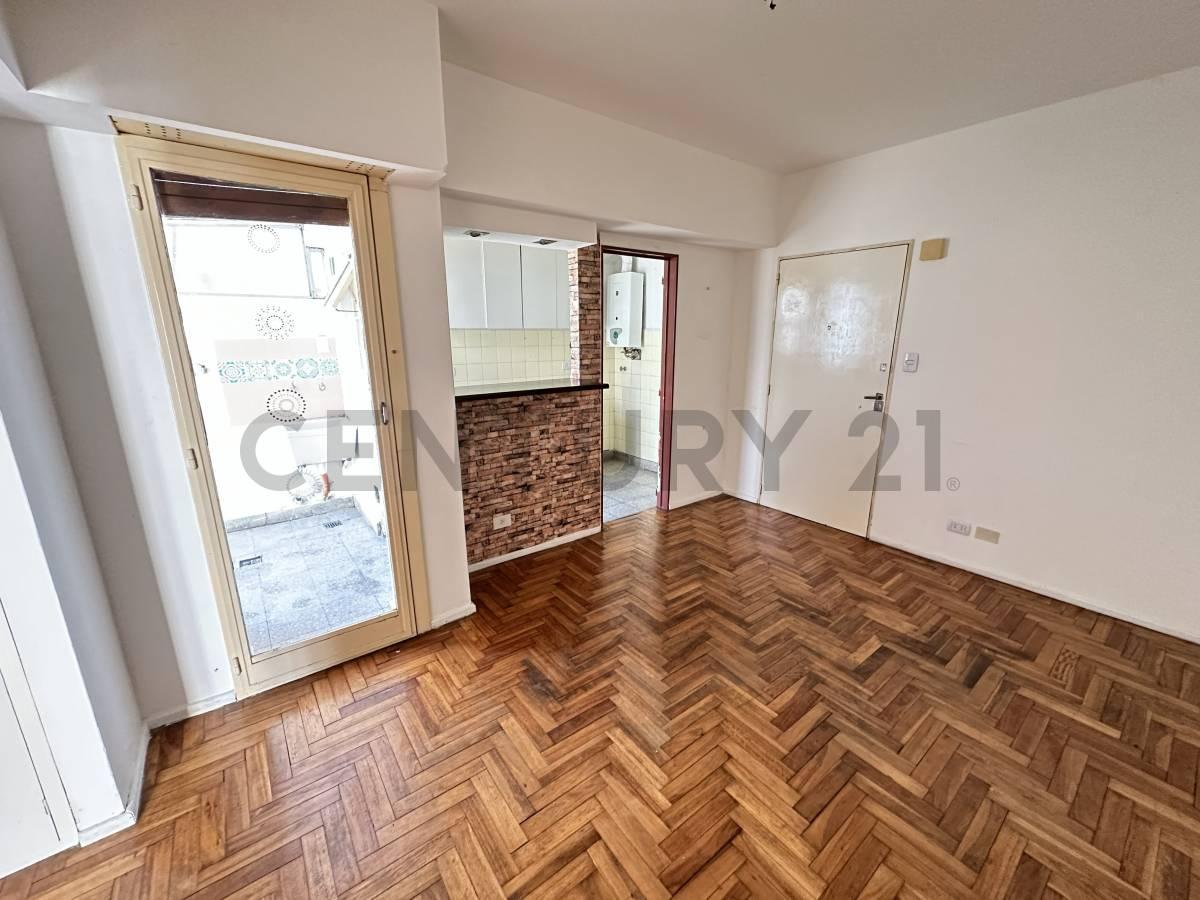 Foto de VENTA DEPARTAMENTO 2 AMBIENTES CON BALCON EN VILLA CRESPO, imagen 1