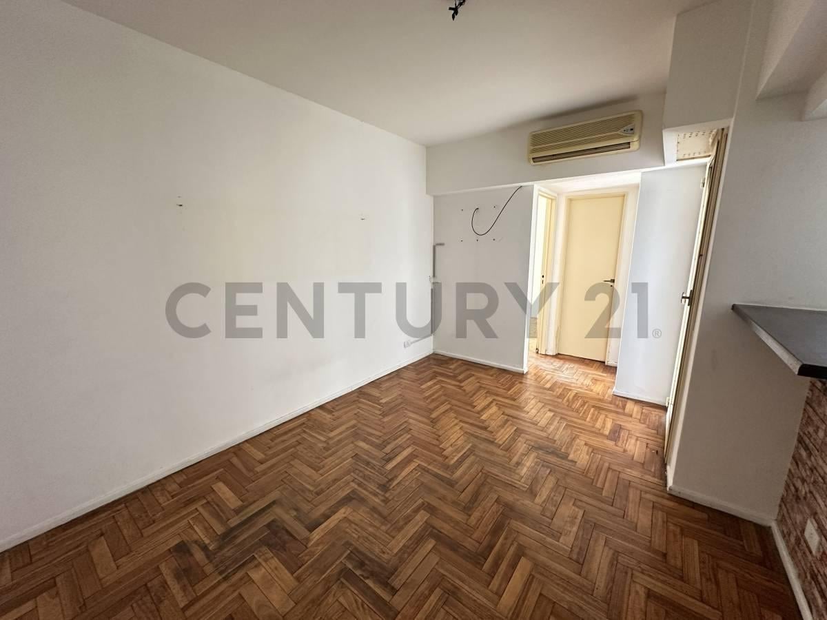 Foto de VENTA DEPARTAMENTO 2 AMBIENTES CON BALCON EN VILLA CRESPO, imagen 2