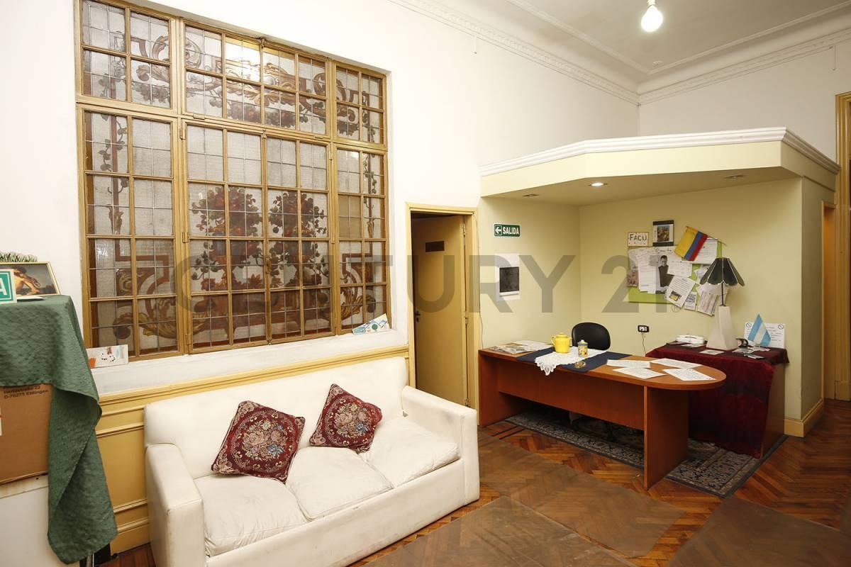 Foto de DEPTO EN VENTA EN FLORES, imagen 3