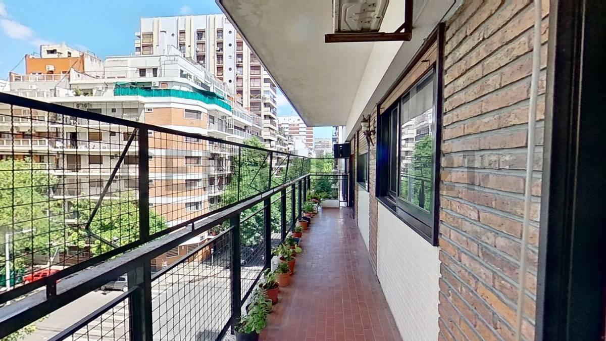 Foto de 4 ambientes con Dependencia y Cochera en Venta Balcón Corrido Belgrano, imagen 4