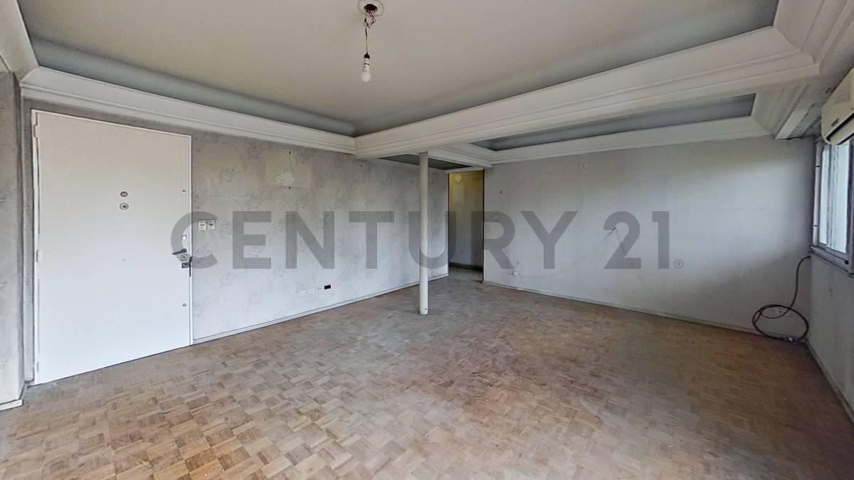 Foto de Departamento de 3 ambientes en venta al frente en Boedo, imagen 5