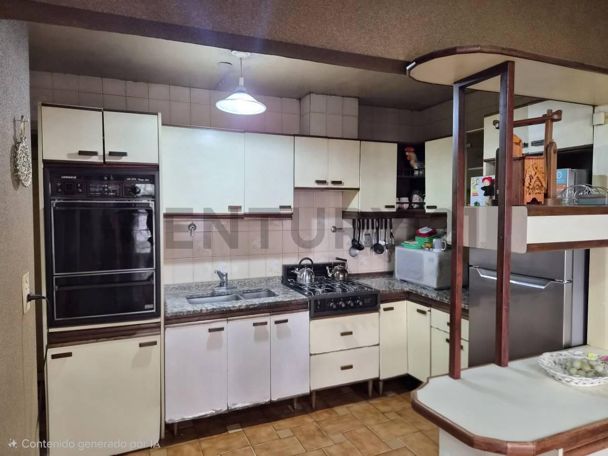 Foto de Venta departamento piso de 4 Ambientes dependencia de servicio, imagen 4