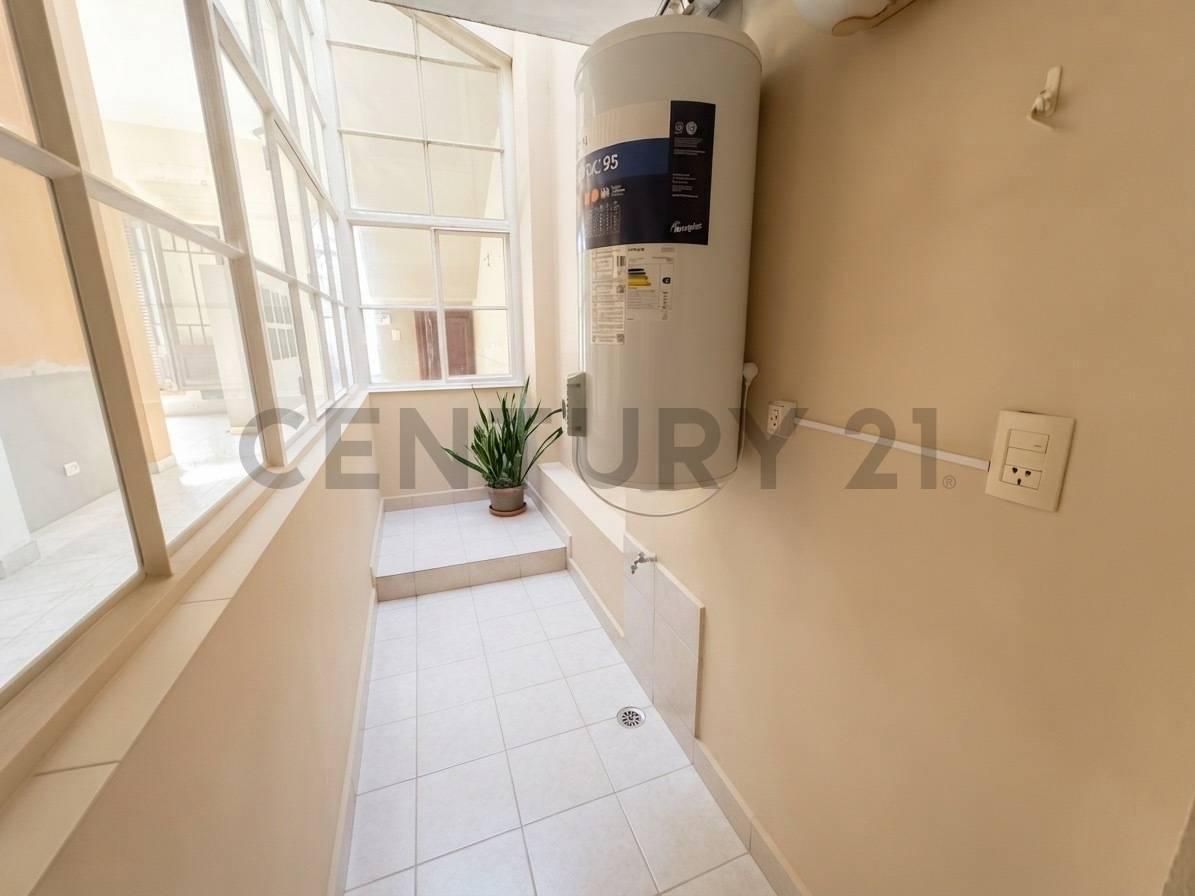 Foto de PH Tipo Loft al Frente con Entrada Independiente y Reciclado a Nuevo en, imagen 5