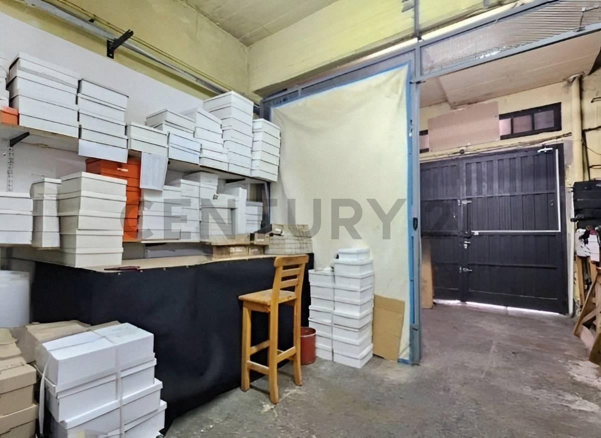 Foto de VENTA GALPÓN EN CIUDADELA, imagen 3