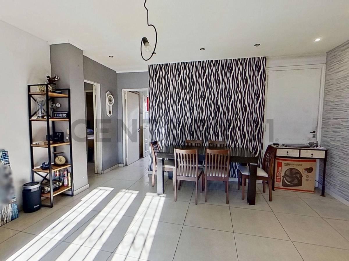 Foto de Casa en venta en Parque Avellaneda con jardin, quincho y terraza, imagen 2
