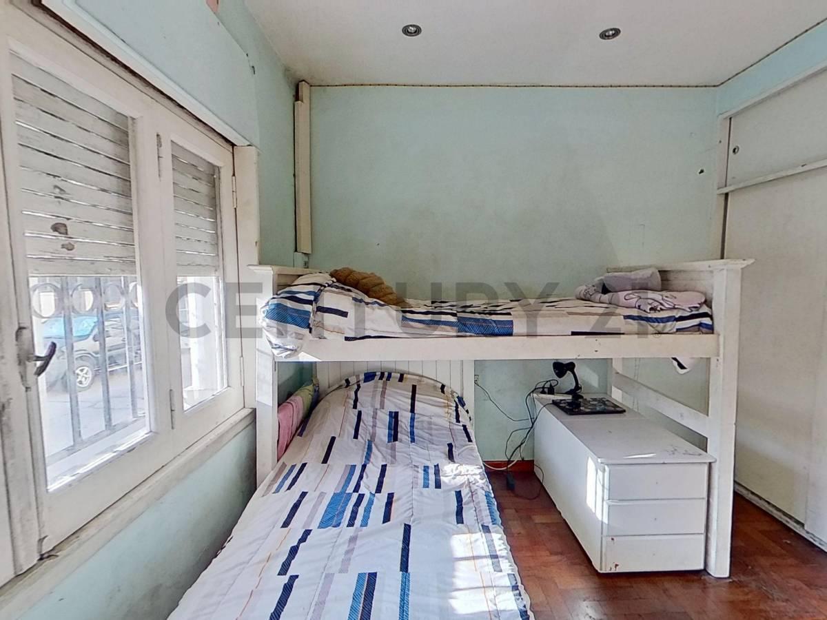Foto de Casa en venta en Parque Avellaneda con jardin, quincho y terraza, imagen 4