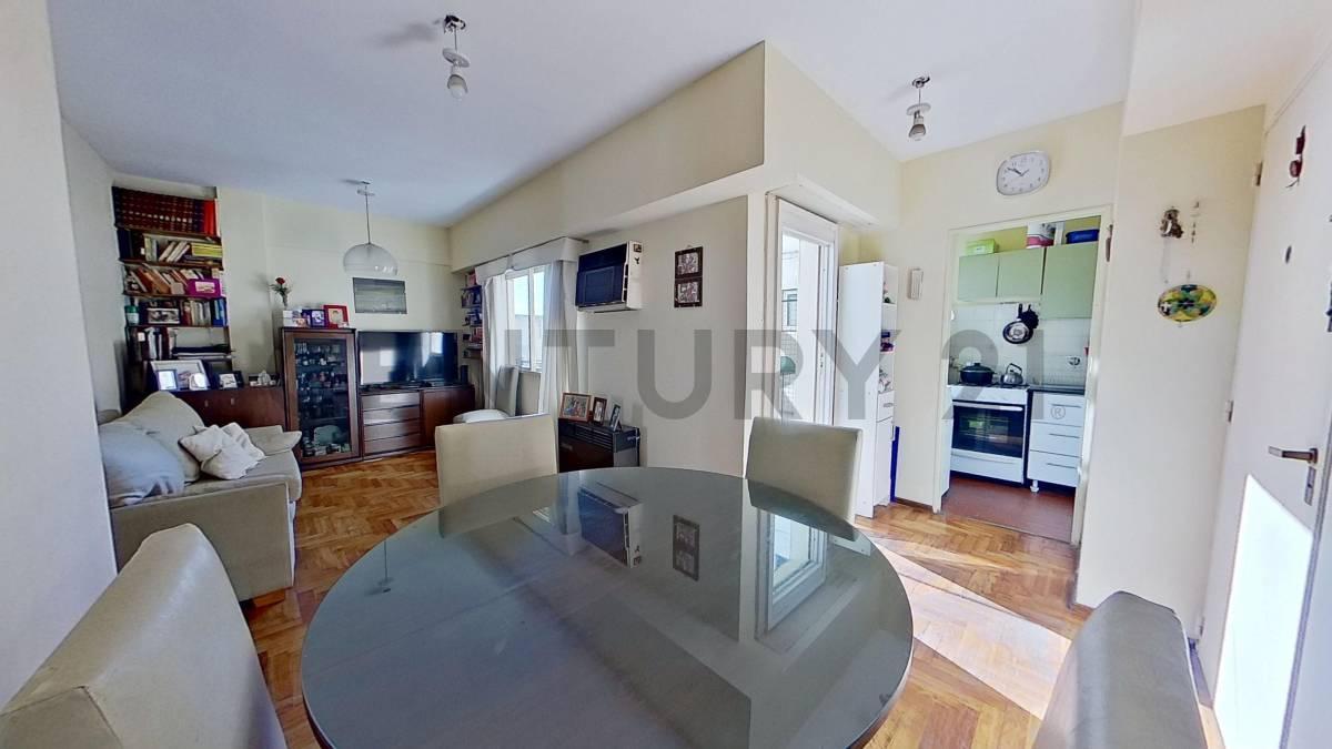 Foto de Venta 3 ambientes con doble balcon La Paternal, imagen 1