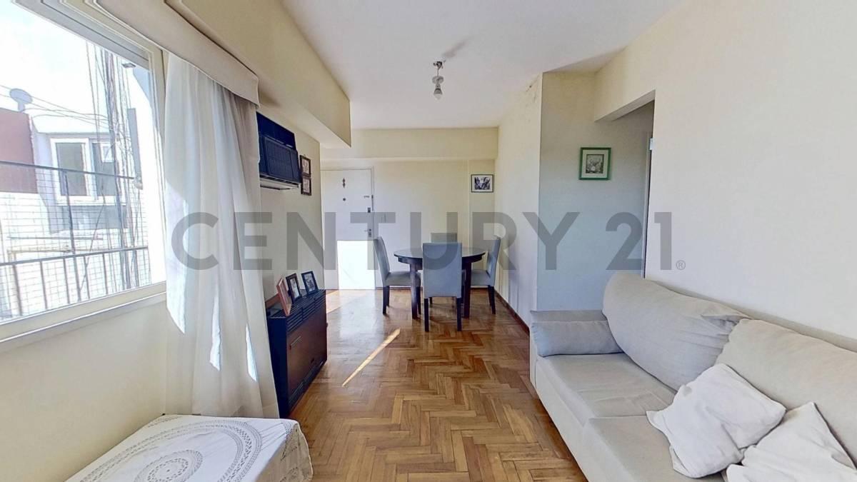 Foto de Venta 3 ambientes con doble balcon La Paternal, imagen 3