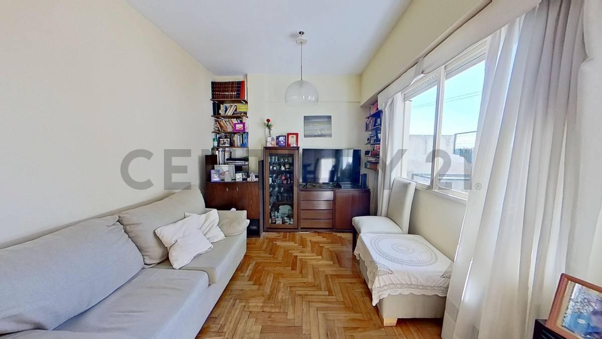 Foto de Venta 3 ambientes con doble balcon La Paternal, imagen 4