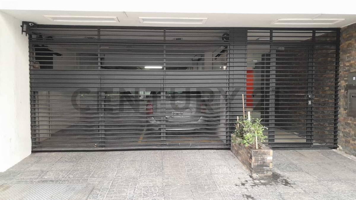Foto de COCHERA OPORTUNIDAD EDIFICIO DE CATEGORIA, imagen 2