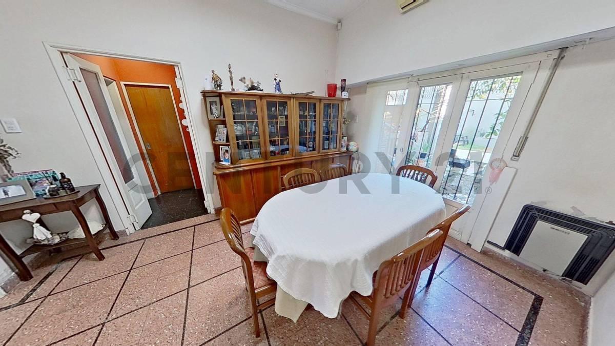 Foto de VENTA CASA 5 AMBIENTES LANUS ESTE, imagen 4