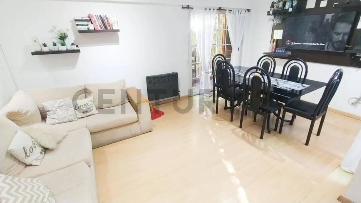 Foto de VENTA DE 1 PH O 2 EN EL MISMO LOTE S/EXPENSAS EL PRECIO CORRESPONDE A, imagen 4