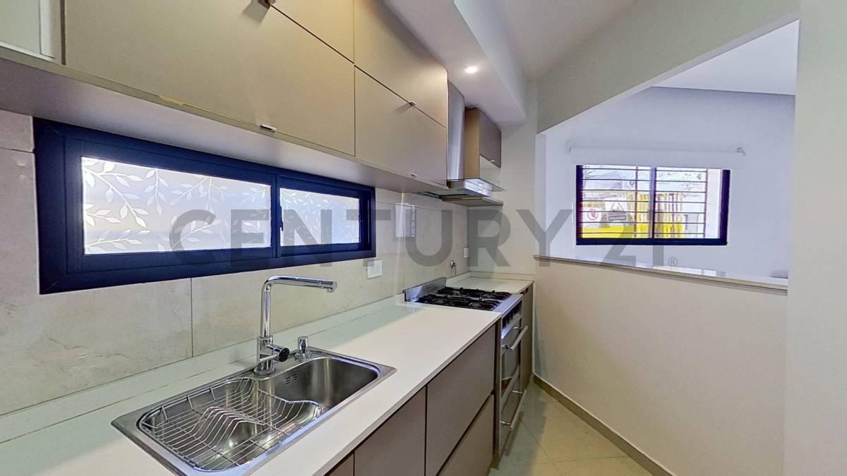 Foto de CASA 4/5 AMB, TODO NUEVO FLORES APTO CREDITO, imagen 1