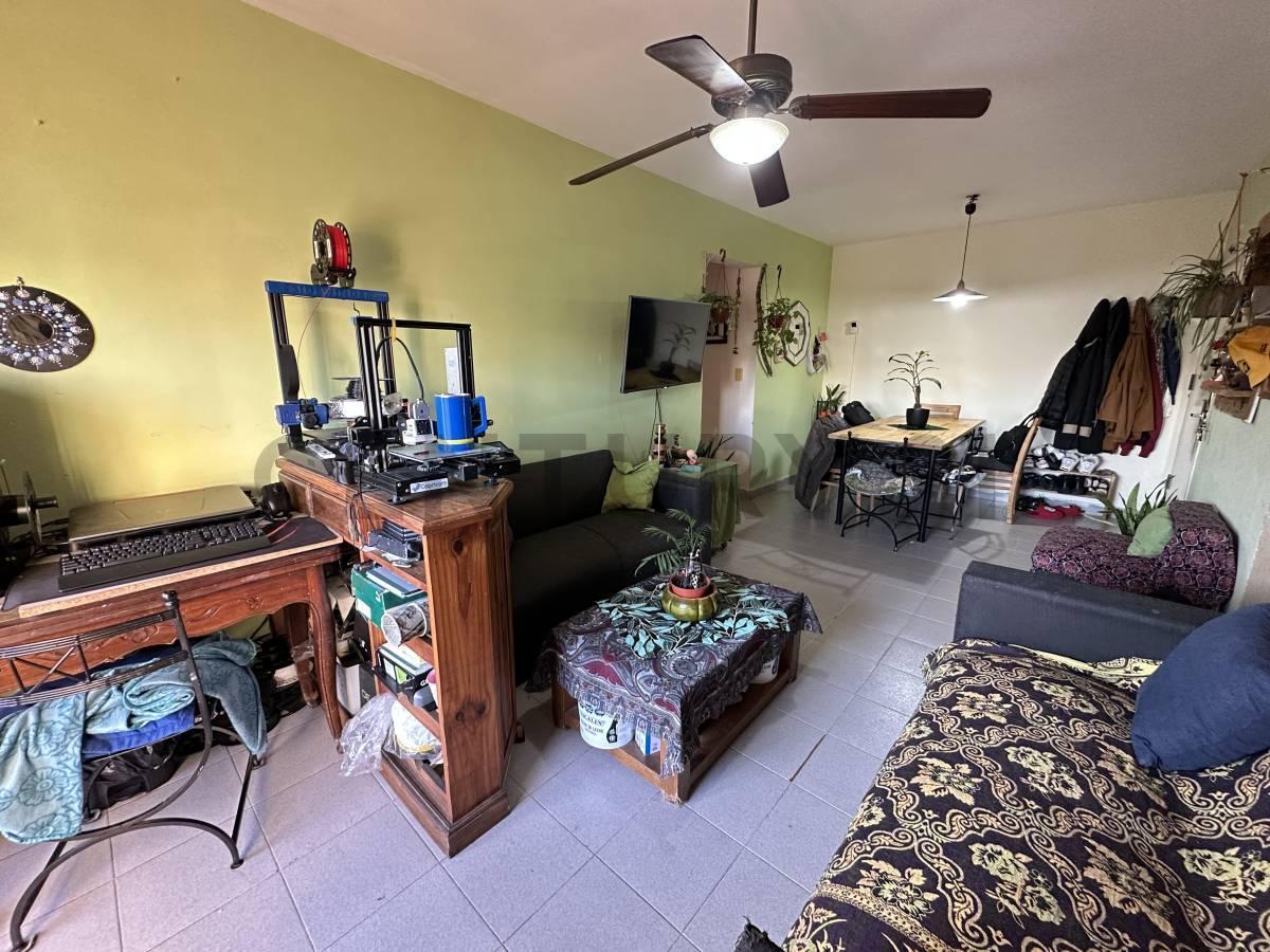 Foto de VENDE Excelente Departamento de 4 Ambientes con Balcón al Frente - La, imagen 5