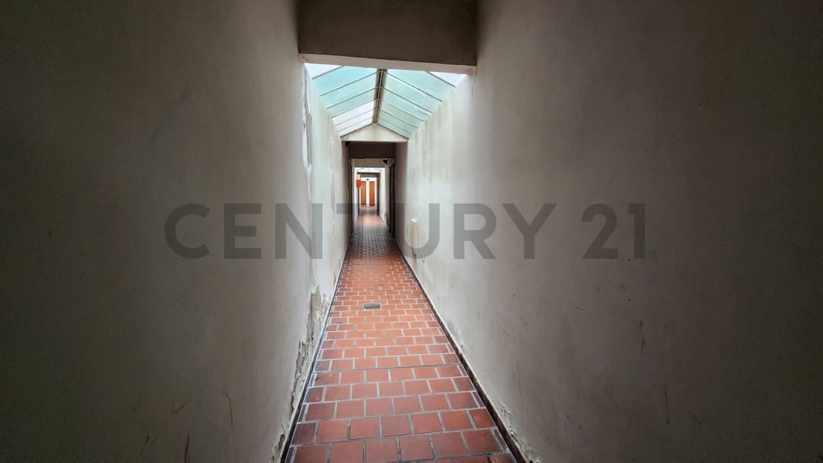 Foto de VENTA de Departamento Dúplex, tipo PH de 2 Ambientes en LA BOCA, imagen 4