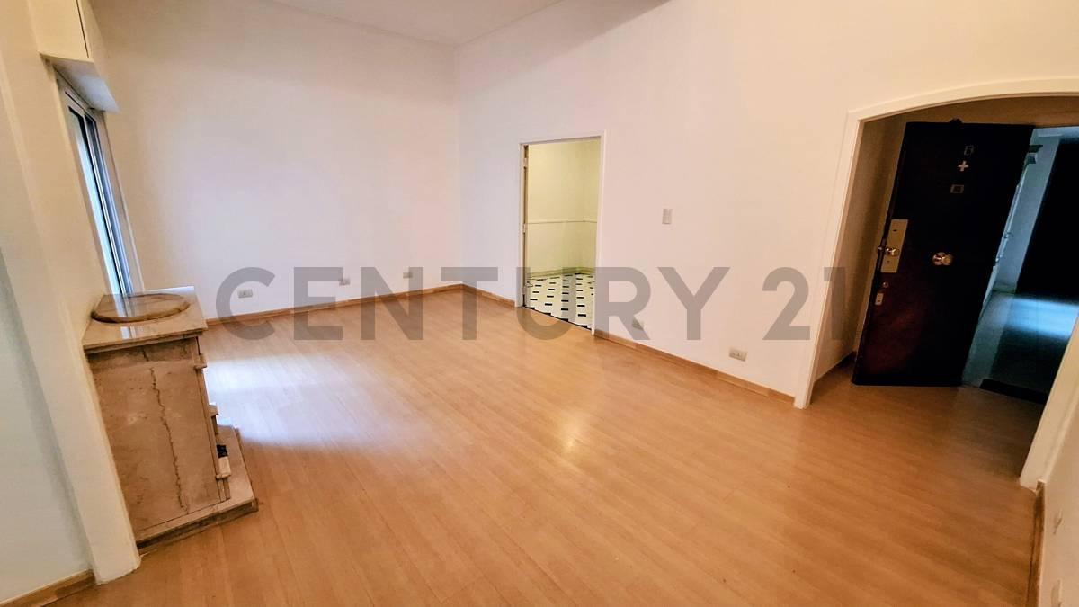 Foto de Venta Semipiso 3 Ambientes Almagro Reciclado Baños + Baño servicio, imagen 5