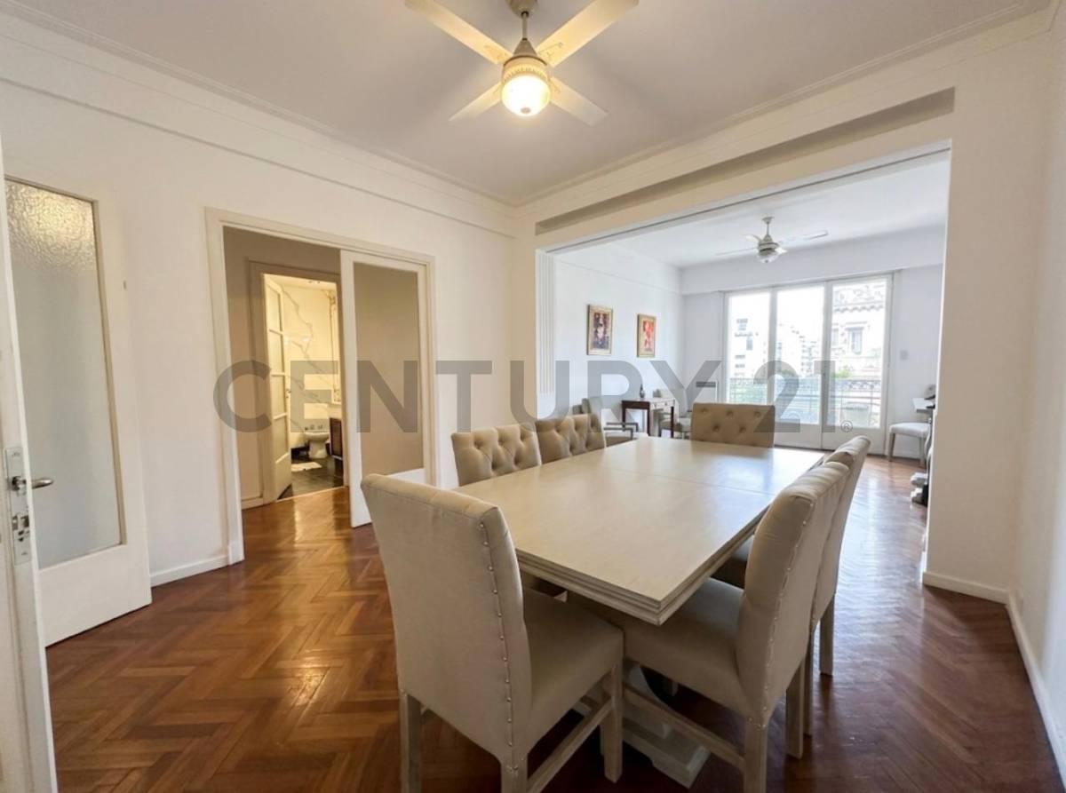 Foto de VENTA DEPARTAMENTO PISO COMPLETO CON BALCON FRENTE AL CONGRESO DE LA, imagen 2