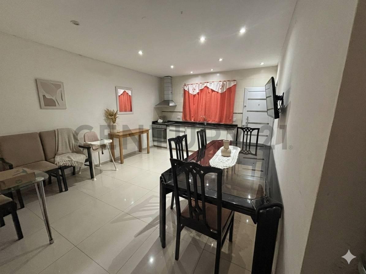 Foto de VENTA LOCAL COMERCIAL CON VIVIENDA Y RENTA, imagen 2