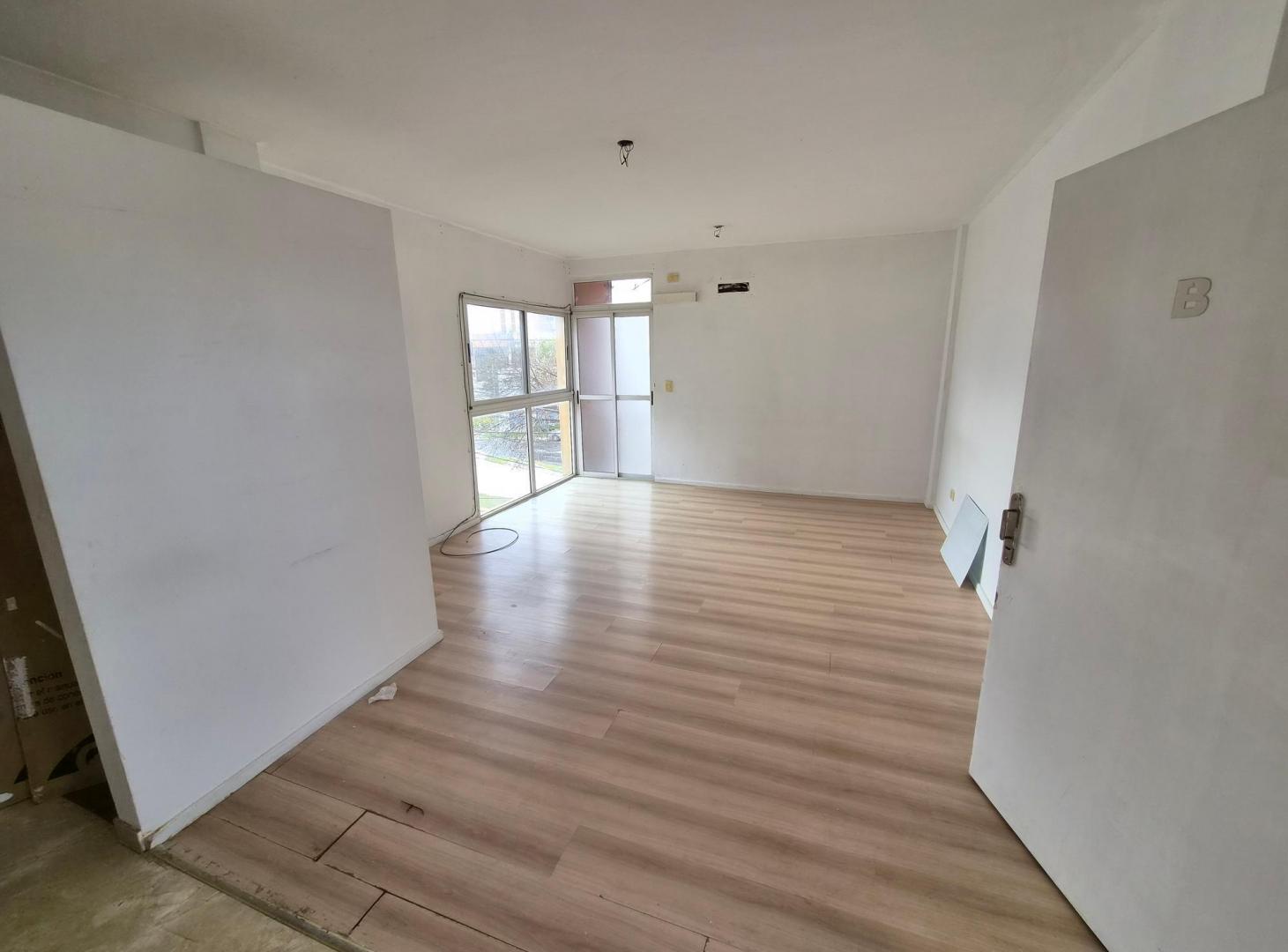 Foto de Alquiler Monoambiente Al Frente Con Balcón y SUM | Tucumán 329, Pilar, imagen 5