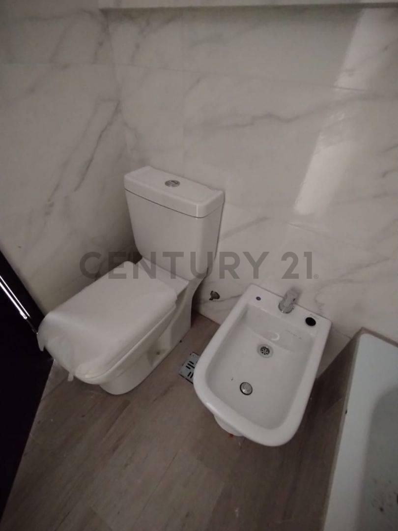 3 Ambientes a Estrenar con Pileta y Parrilla 3