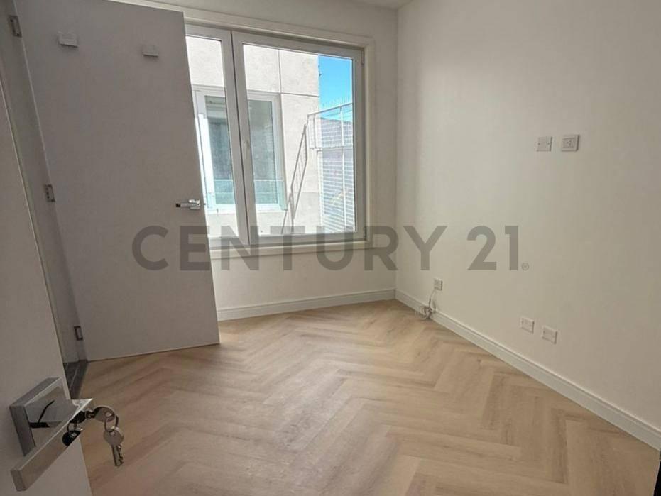 Tres Ambientes en Venta Caballito Sur 4