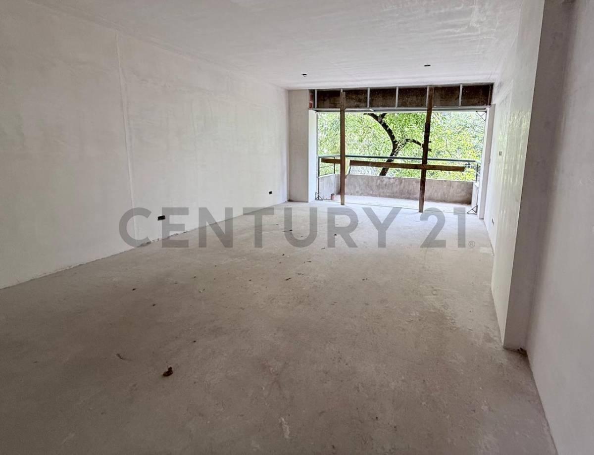 TRES AMBIENTES EN VENTA CABALLITO SUR -OPCIONAL COCHERA