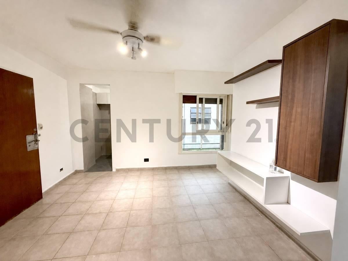 OPORTUNIDAD! DEPARTAMENTO 2 AMB REFACCIONADO - VILLA CRESPO