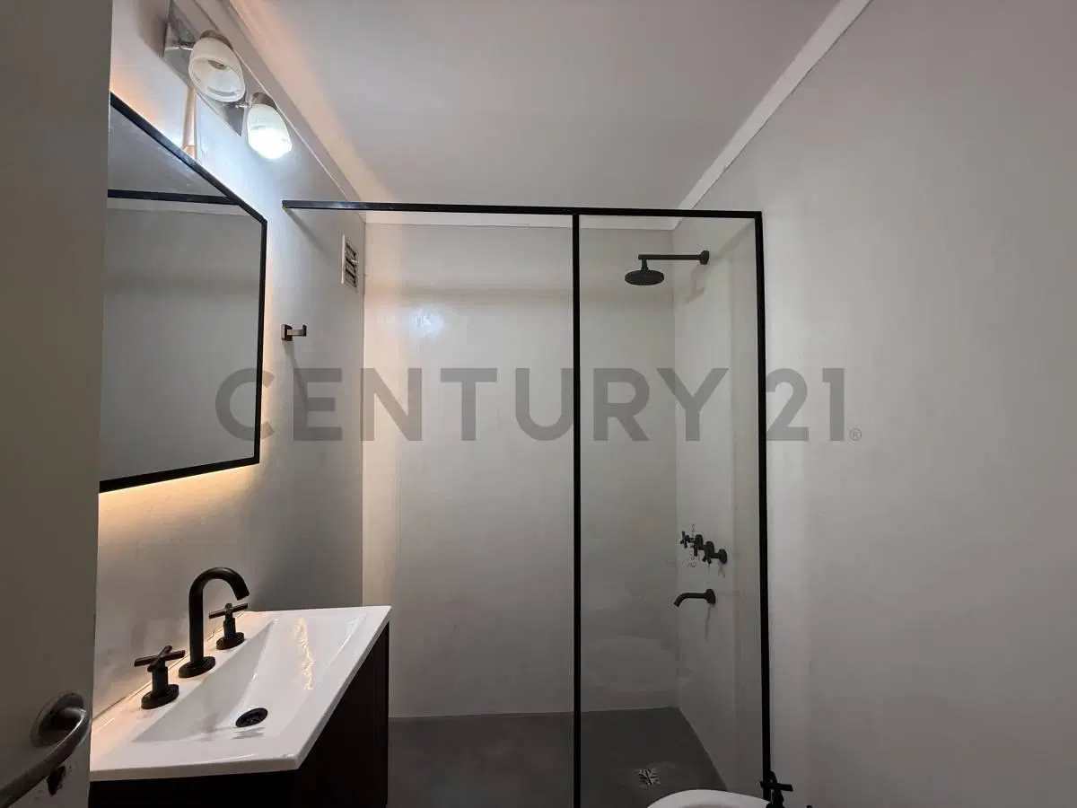 OPORTUNIDAD! DEPARTAMENTO 2 AMB REFACCIONADO - VILLA CRESPO 2