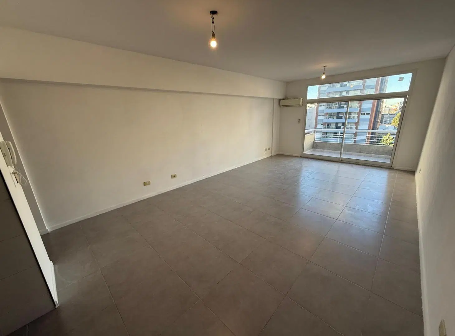MONOAMBIENTE CON BALCÓN EN ALQUILER, VILLA URQUIZA 4