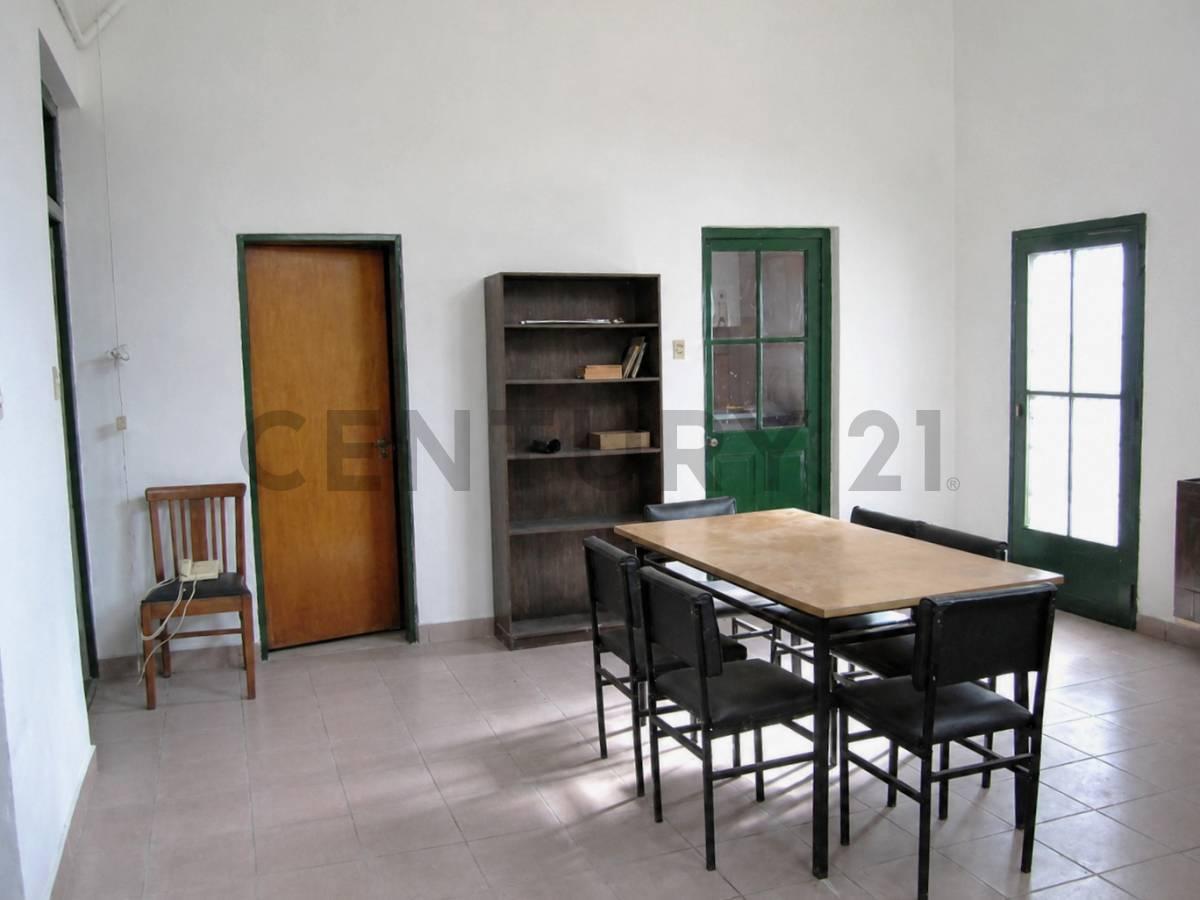 Foto de VENTA CASA CON LOTE PROPIO EN BARRACAS, imagen 2