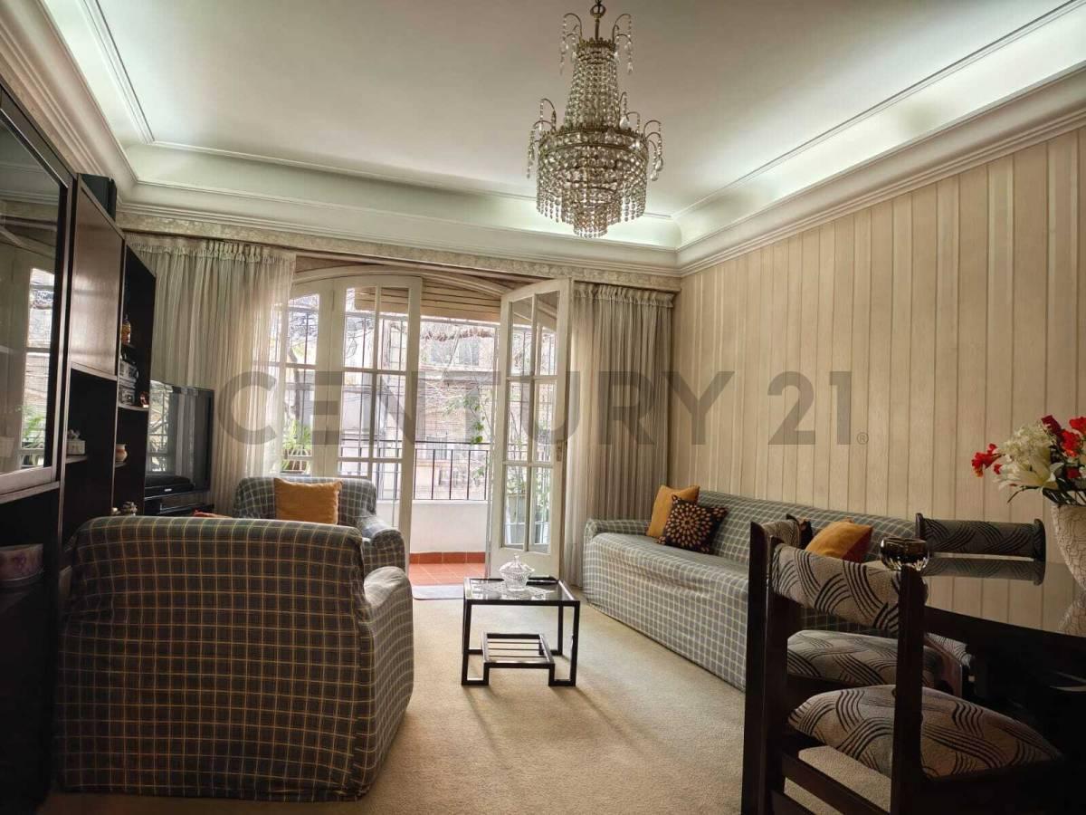 Foto de VENTA DEPARTAMENTO 4 AMBIENTES EN ALMAGRO, imagen 2