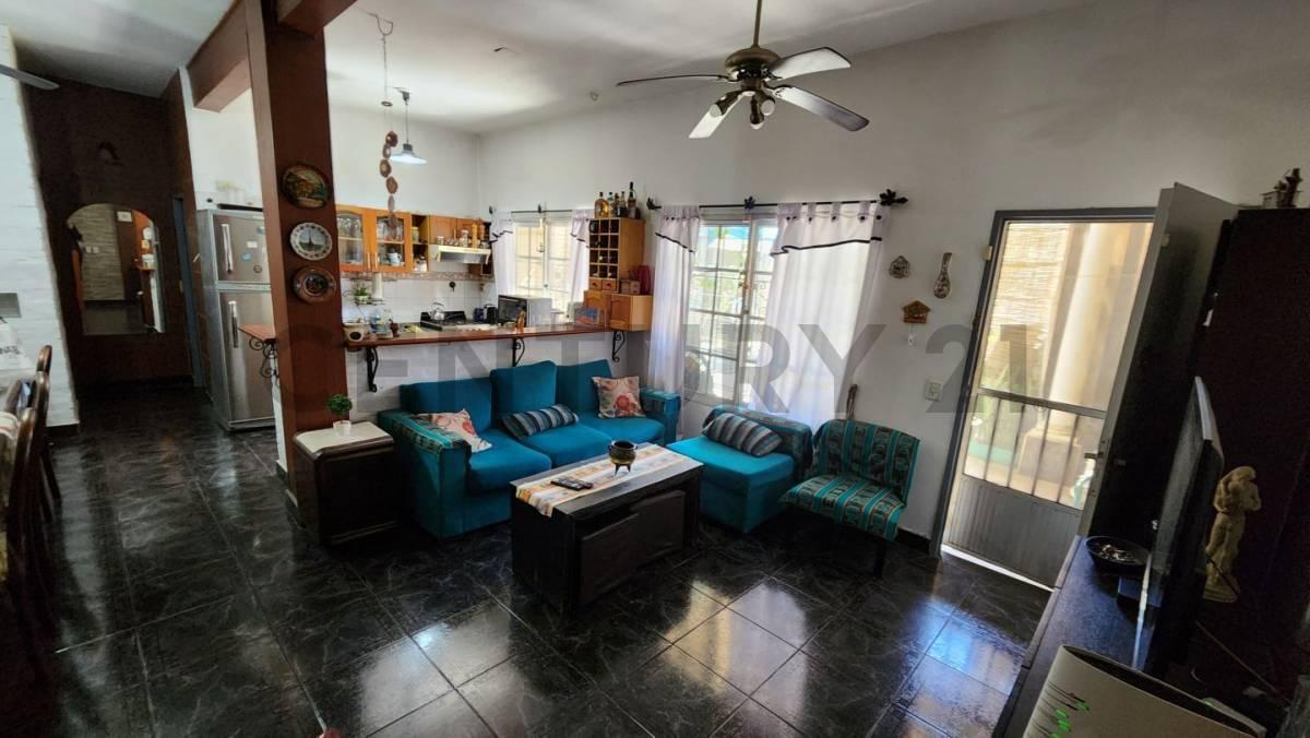 Foto de Venta de Casa 4 Ambientes con Pileta + Departamento de 2 Ambientes, imagen 4