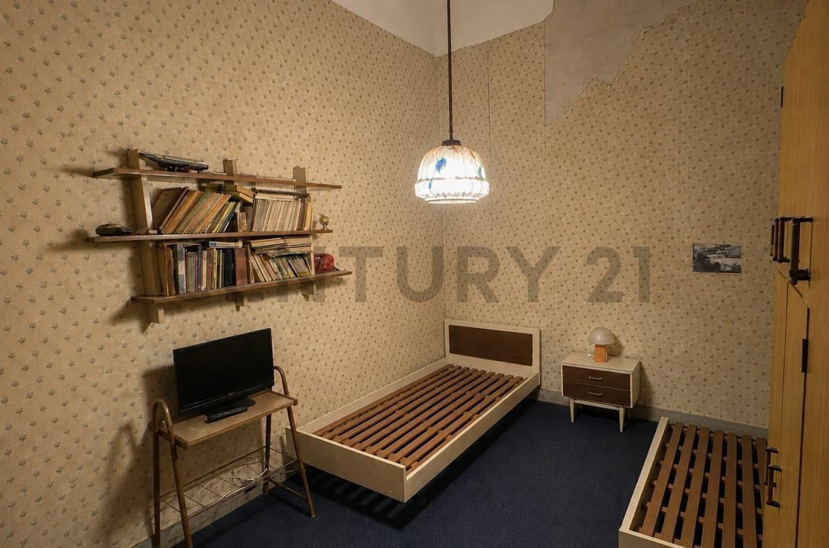 Foto de Se Vende Casa de 2 Plantas con Cochera, Terraza y Quinchos, a Pasos del, imagen 2