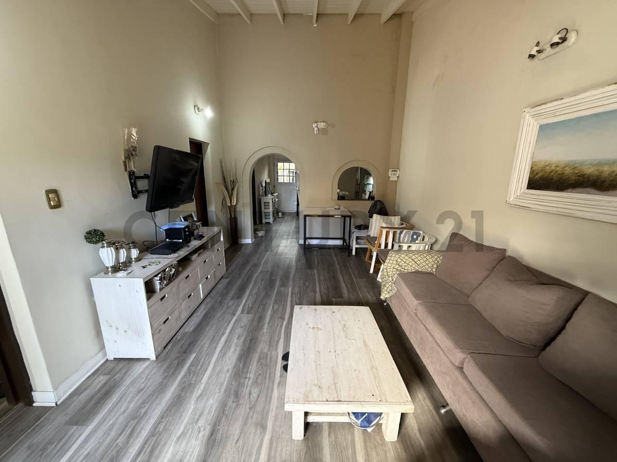 Foto de CASA 3 AMBIENTES CON PATIO, TERRAZA Y COCHERA EN SAN JUSTO, imagen 3