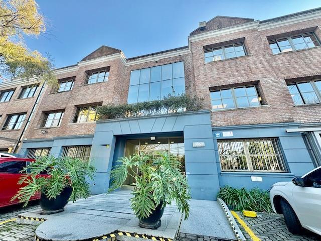Oficina en  Lomas de San Isidro 1