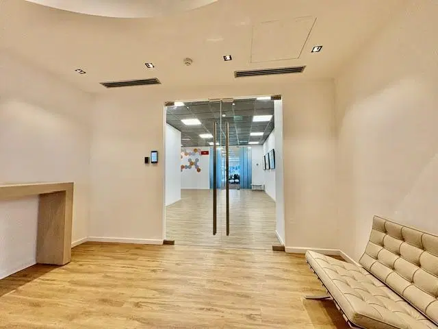 Oficina en Olivos Centro Empresarial Urbana 4