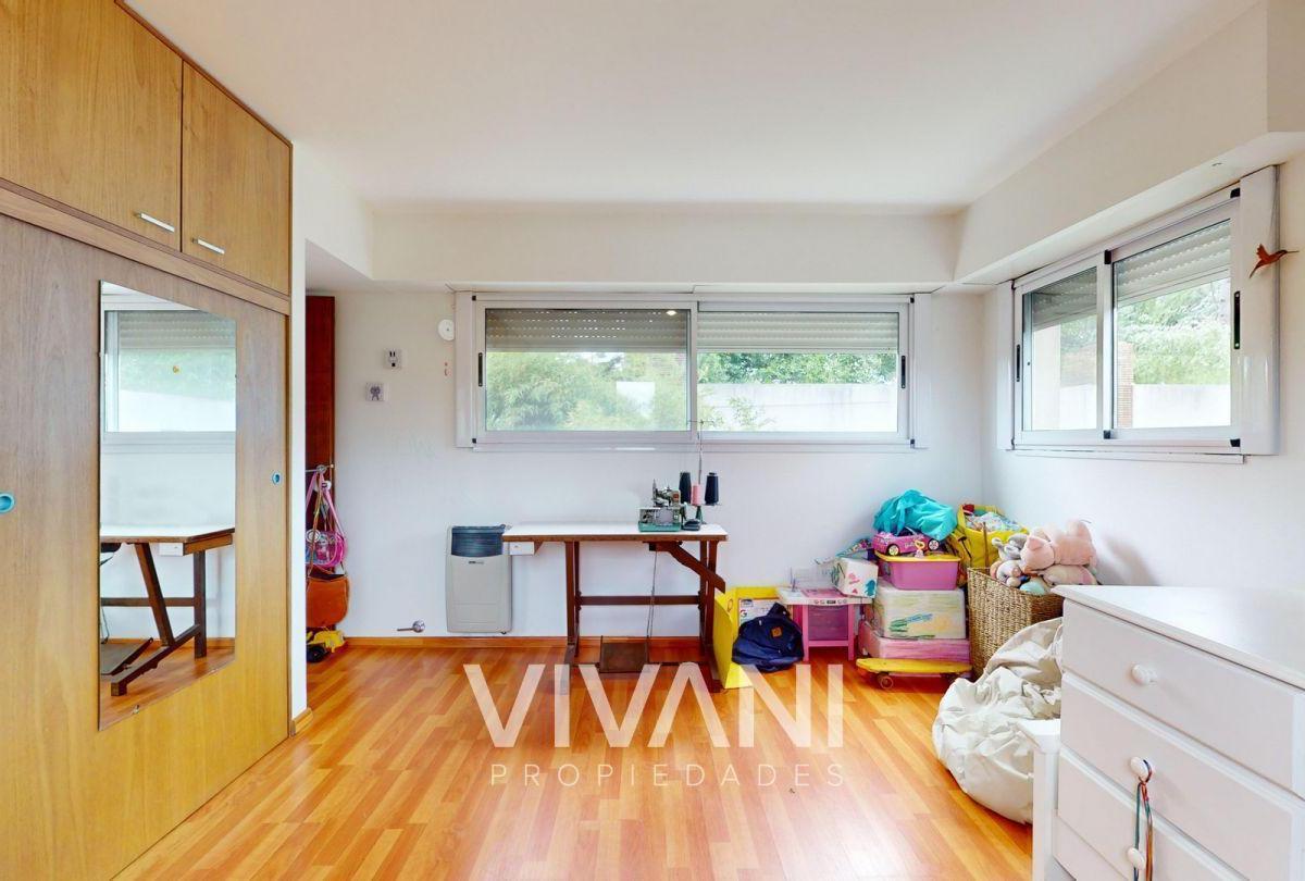Casa en Venta 4 Dorm 50 Entre 9 y 10 Villa Elisa Vivani Pro 2