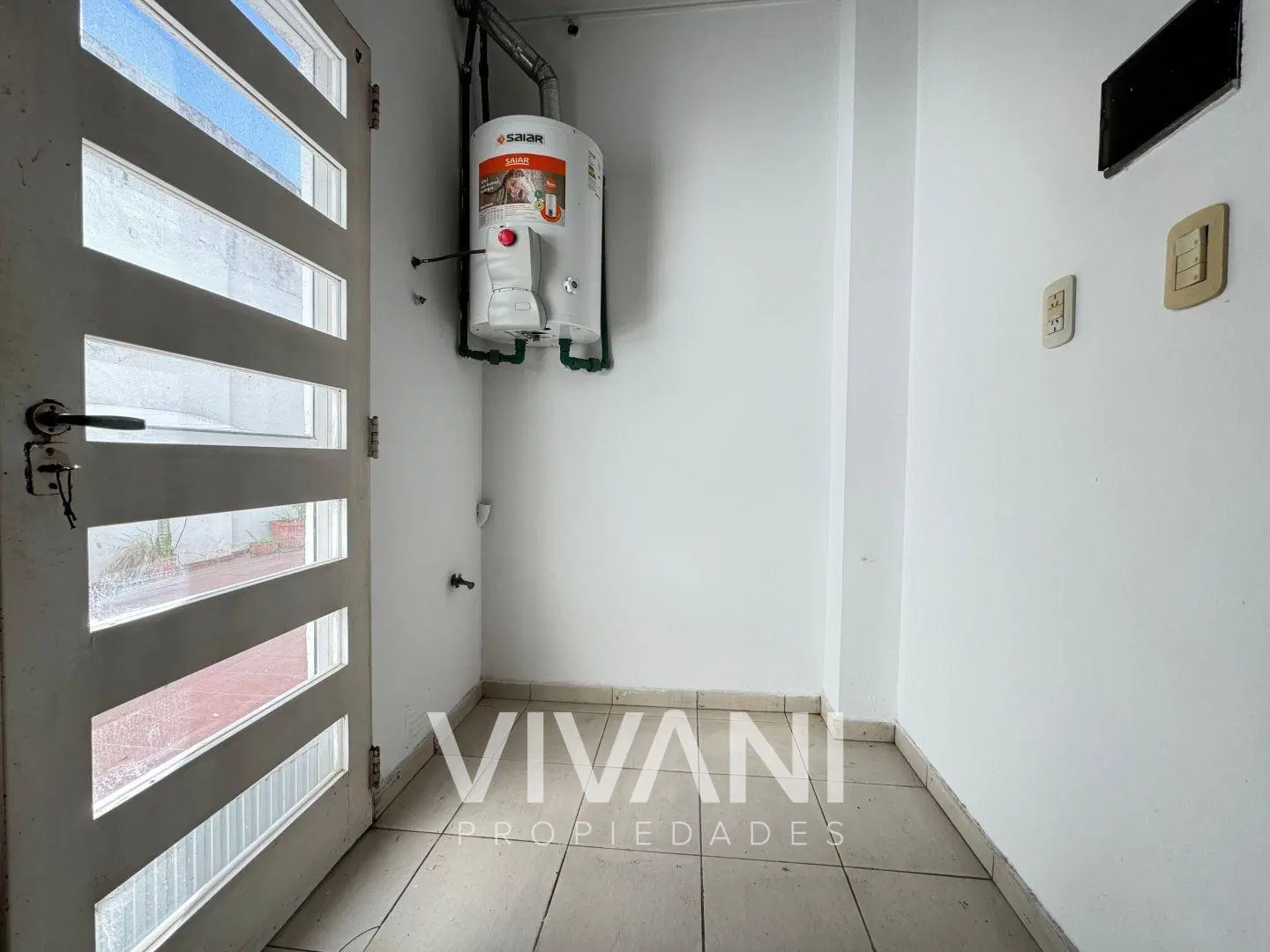 VENTA DEPARTAMENTO PB 2 DORM 20 ESQ 66 VIVANI PROPIEDADES 4