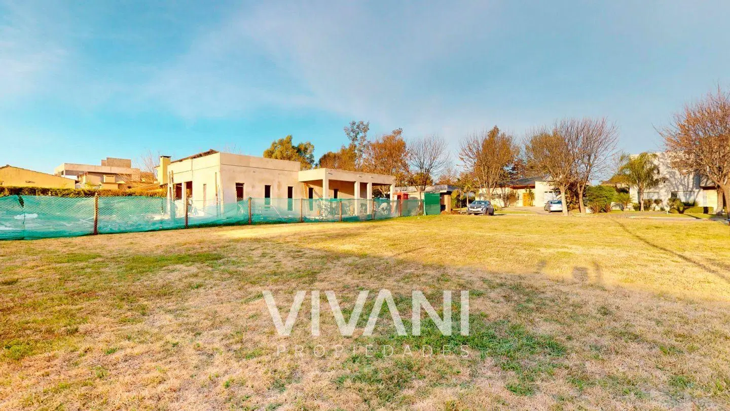 LOTE EN VENTA BARRIO PRIVADO BARRANCAS DE IRAOLA, Hudson. 3