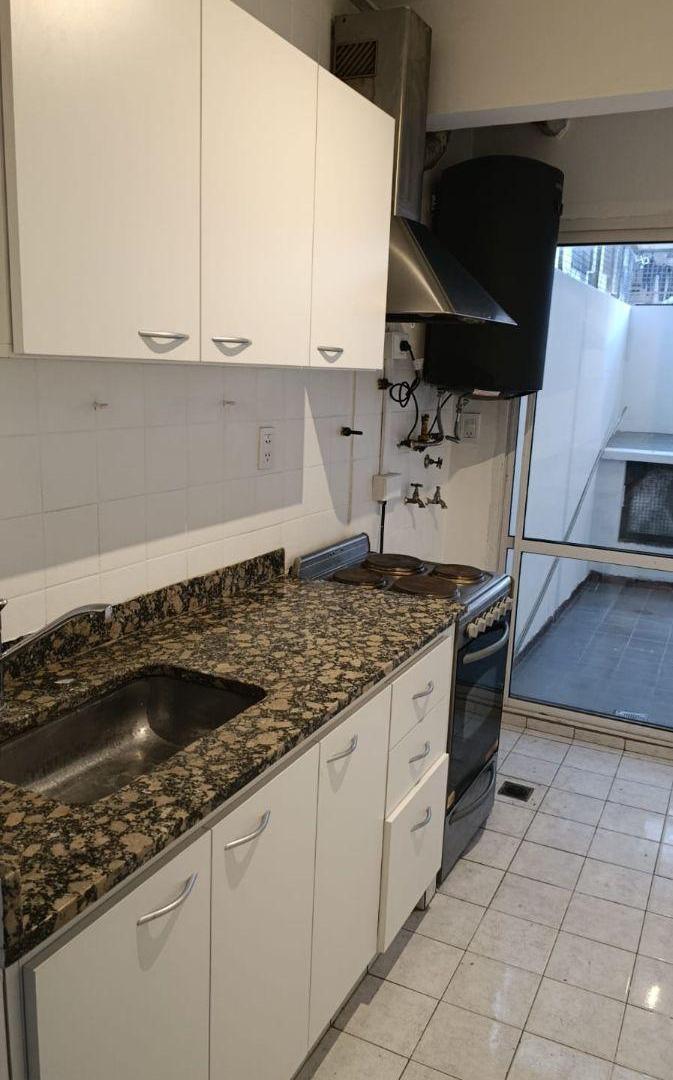 Foto de 3 AMBIENTES MAS ESCRITORIO O TERCER DORMITORIO CON PATIO Y BALCON AL FRENTE, imagen 2