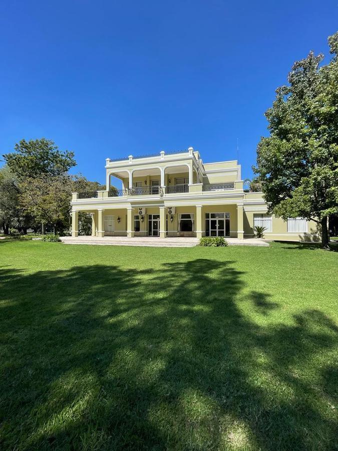 EL PARAÍSO COUNTRY CLUB - Barrio Privado - LOTE DE TERRENO 750m2 - interno