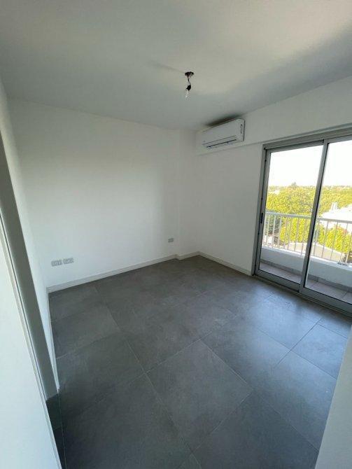 Foto de ALTE. BROWN 2326, Lomas de Zamora Este - DEPARTAMENTO AMBIENTE Y MEDIO, imagen 5