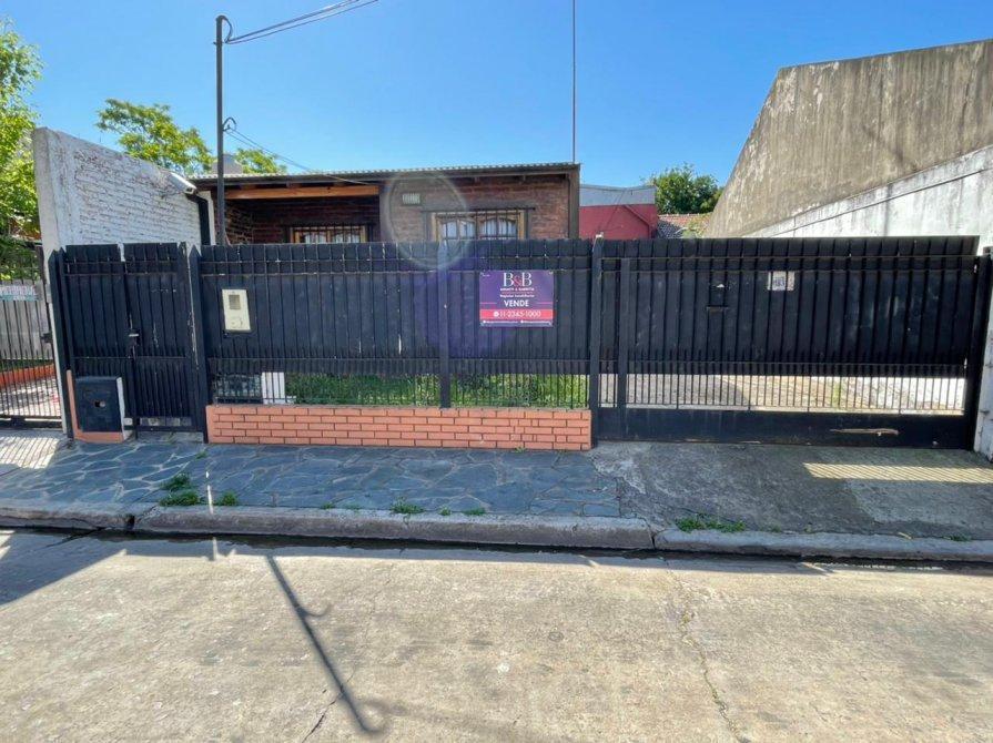 Pichincha 1183, Temperley - DEPÓSITO/GALPÓN CON VIVIENDA - 298m2