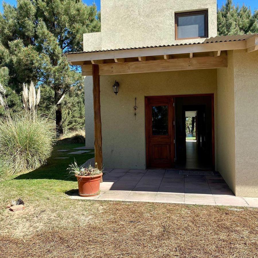 Costa Esmeralda, Barrio Ecuestre - LOTE 1000M2 - 4 DRMS, PARRILLA, ACCESO A LA PLAYA
